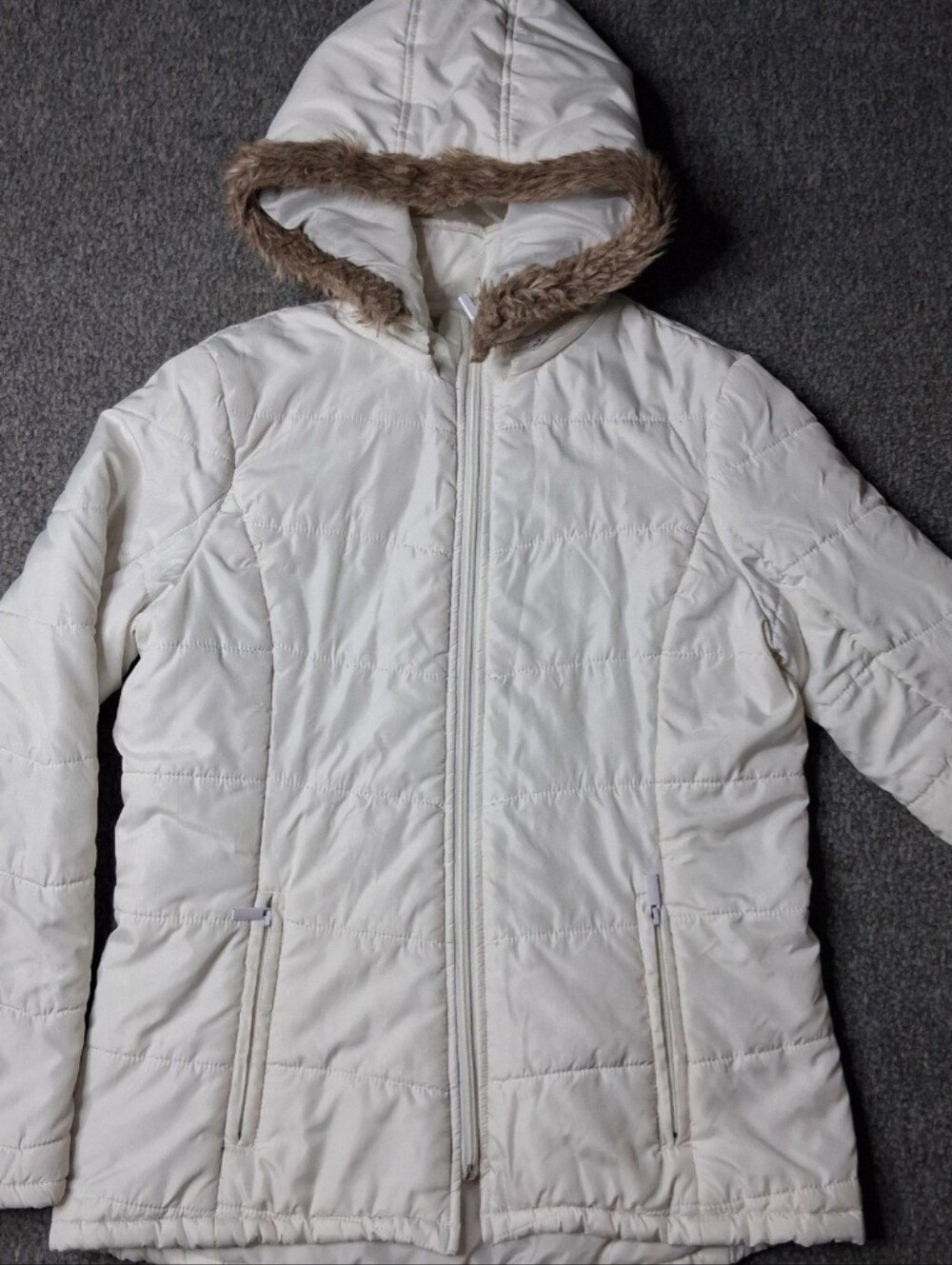 Ashley By 26 International White Puffer Jacket Faux Fur Hood XL
